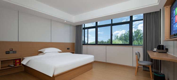 布丁严选酒店(盐城东台高铁站店)图片