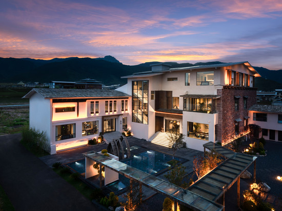青山宿野·Peak Haven|设计师度假民宿(香格里拉纳帕海景区店)