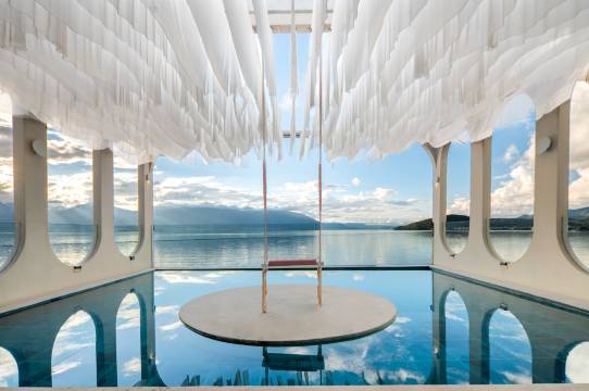 半湾云栖·270°枕海帆影Heal氛围感海景·疗愈艺邸(小普陀店)