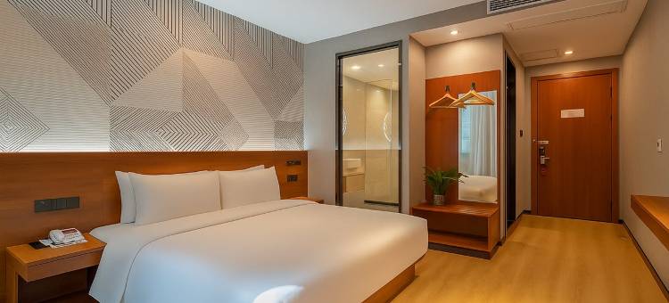 柏曼酒店(宁波余姚五彩城店)图片