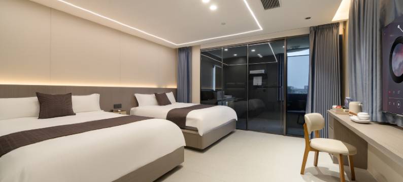 花开艺术民宿(中山小榄泰丰商业中心店)图片