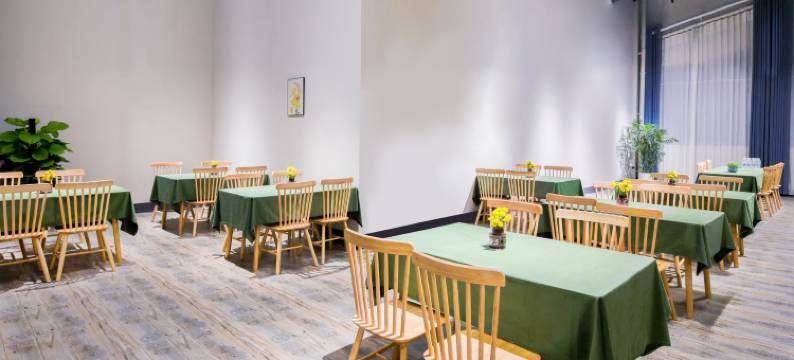 竞放电竞酒店(桂林高铁北站店)图片