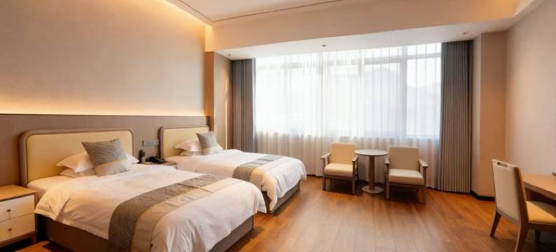 磐安红庭学府酒店图片