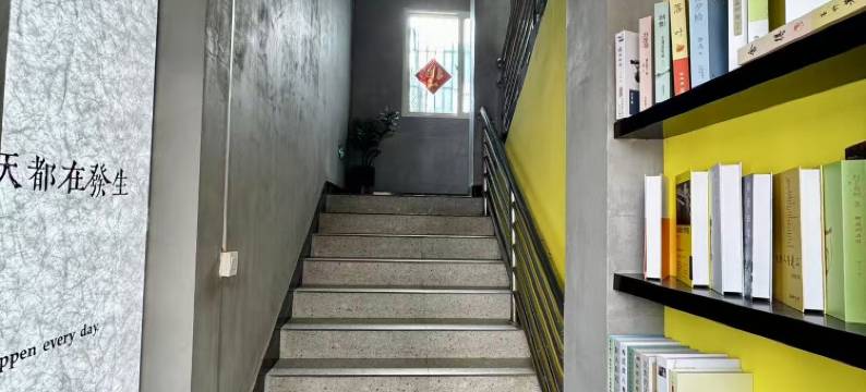 SMART青年旅舍(上海灵岩南路店)图片