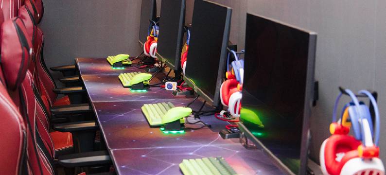 YouU悠游电竞酒店(临汾隰县鼓楼街店)图片