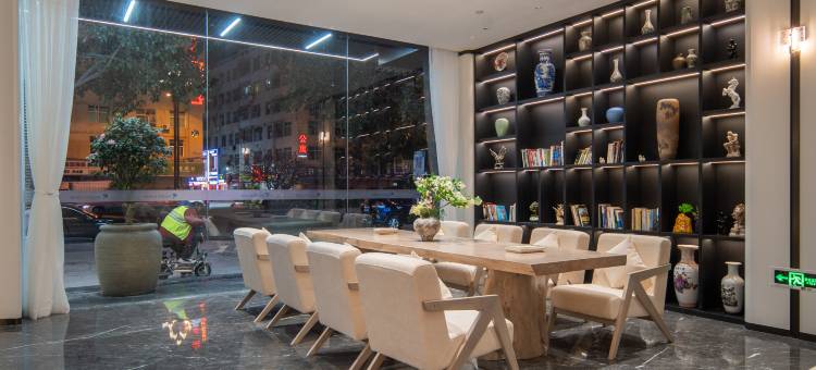 泉州晋江国际机场丽呈兰觅设计师酒店(五店市店)图片