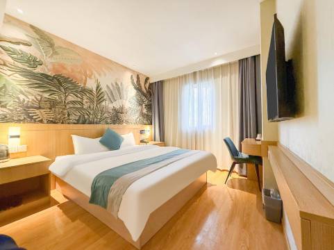 万怡酒店(邢台太行中学邢台站店)