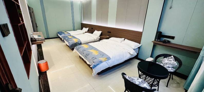 欢囍好宿民宿(北海侨港风情街店)图片