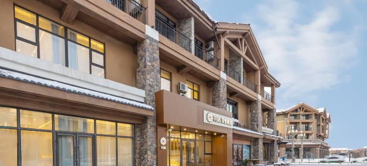 花筑·深雪暖居民宿(长白山西景区游客中心店)图片