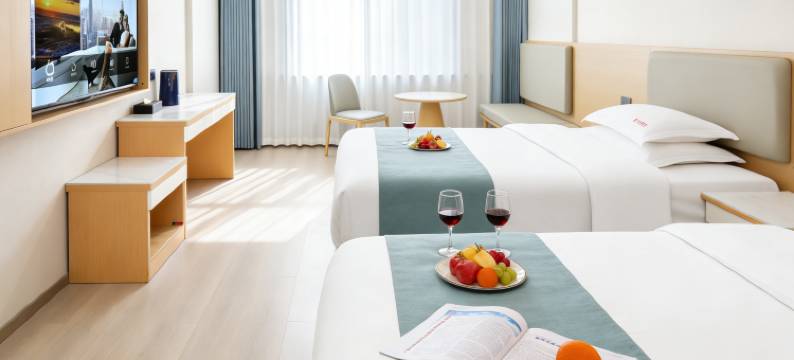 凤鸣园酒店(鹰潭站凯翔商场店)图片