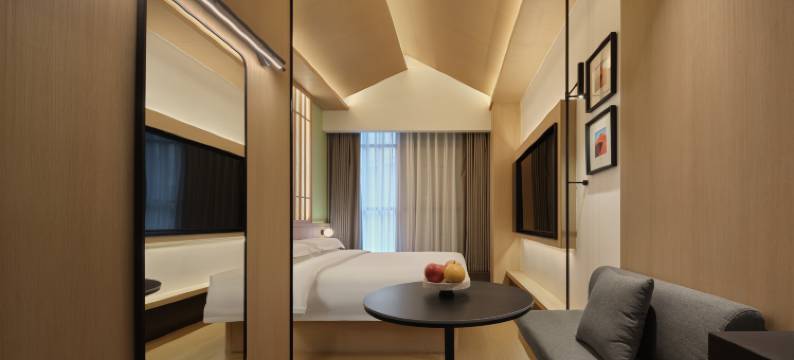 SFEEL设计师酒店(阿克苏机场金桥时光里店)图片