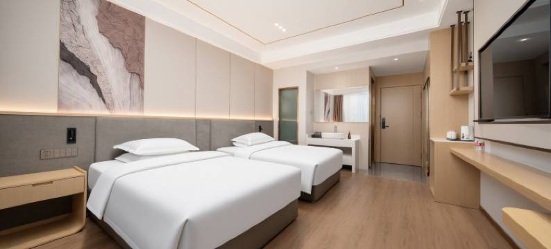 温泉县天泉酒店(湿地公园店)图片