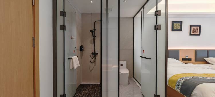 全朵花园酒店(抚仙湖广龙小镇店)图片