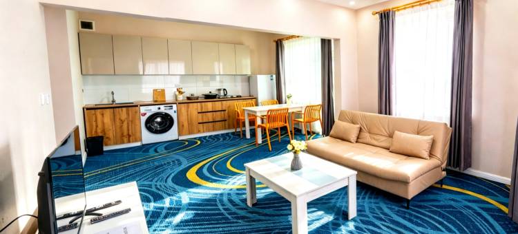 东屹套房酒店(DONI SUITE HOTEL)图片
