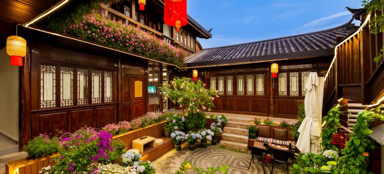 丽江春淋阁客栈(丽江古城木府店)图片