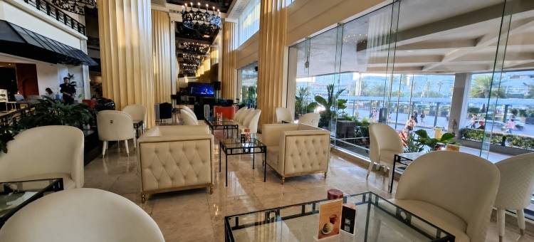 马尼拉喜来得大酒店(The Heritage Hotel Manila)图片