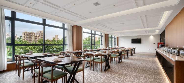 TOWO 观澜黄河酒店(兰州高铁西站店)图片