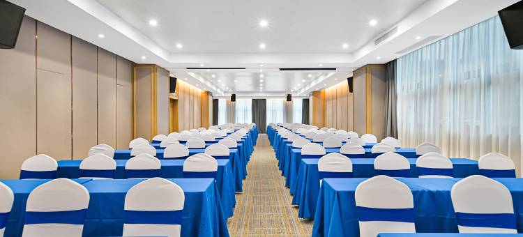 维也纳国际酒店(重庆国际博览中心中央公园店)图片