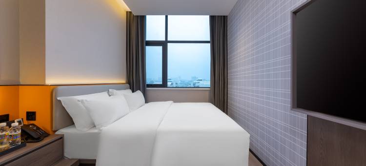 兴湖美辰酒店(儋州夏日广场店)图片