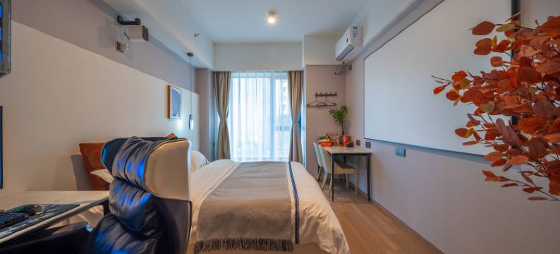 穿越者电竞酒店(大连中山广场店)图片