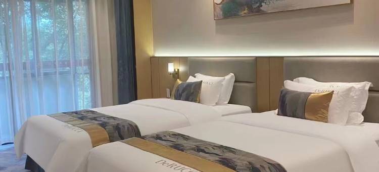 宁波体育宾馆(北仑银泰中河路地铁站店)图片