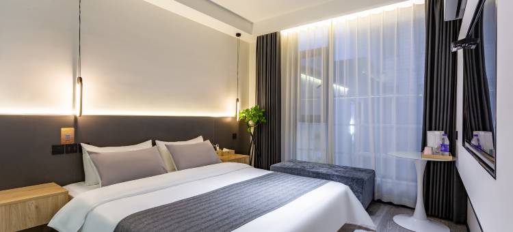 DESIGNER城市·民宿(安阳博物馆万达广场店)图片