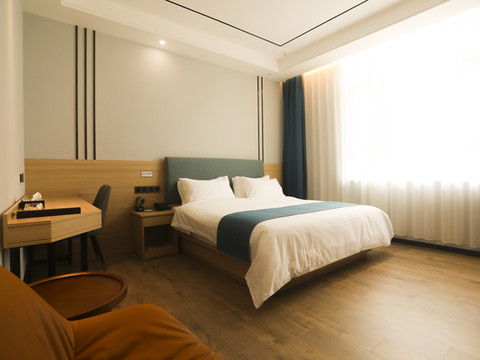 华驿精选酒店(温泉路店)