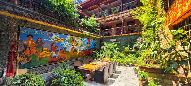 云慕雅苑(楚雄彝人古镇高铁站店)图片