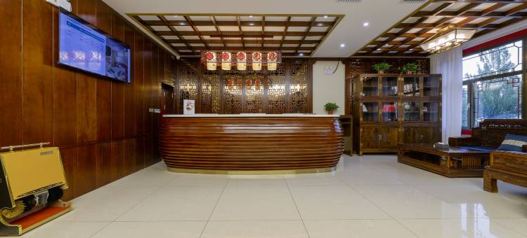 艺龙瑞云酒店(乌兰察布之夜高铁站店)图片