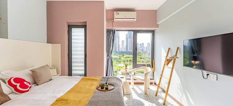 路客美宿(武汉白沙洲龙湖天街光霞地铁站店)图片