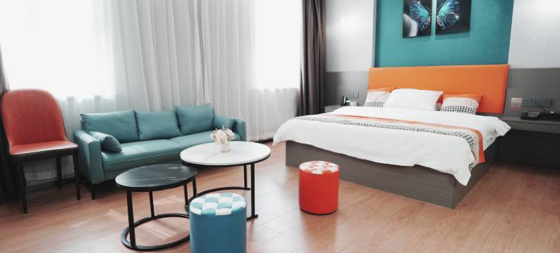 欣跃酒店(武汉市民之家地铁站店)图片