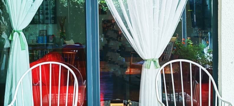 大理玺竹山居小院图片