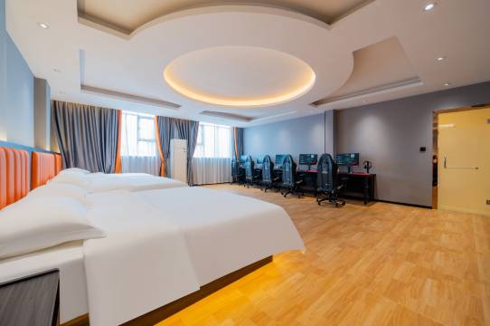 VES电竞酒店(南宁江南客运站大沙田地铁站店)