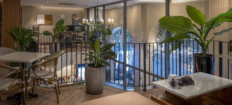 西贡邵庄豪华酒店(Thao Trang Laluxe Hotel Phu My Hung)图片