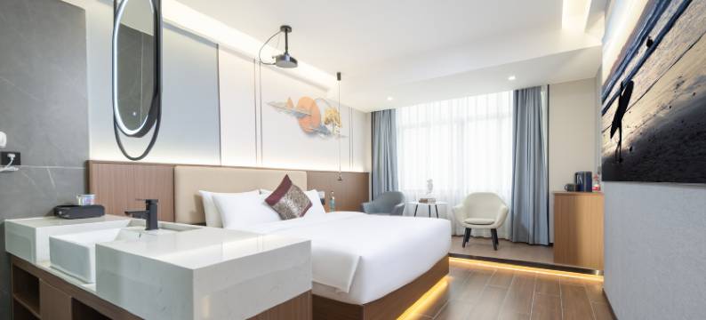 瑞吉智能酒店(陵水中心大道店)图片