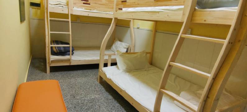 拾贰家民宿(潮州古城牌坊街店)图片