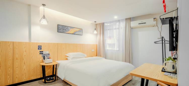 格林客栈(梧州第四中学市政广场店)图片