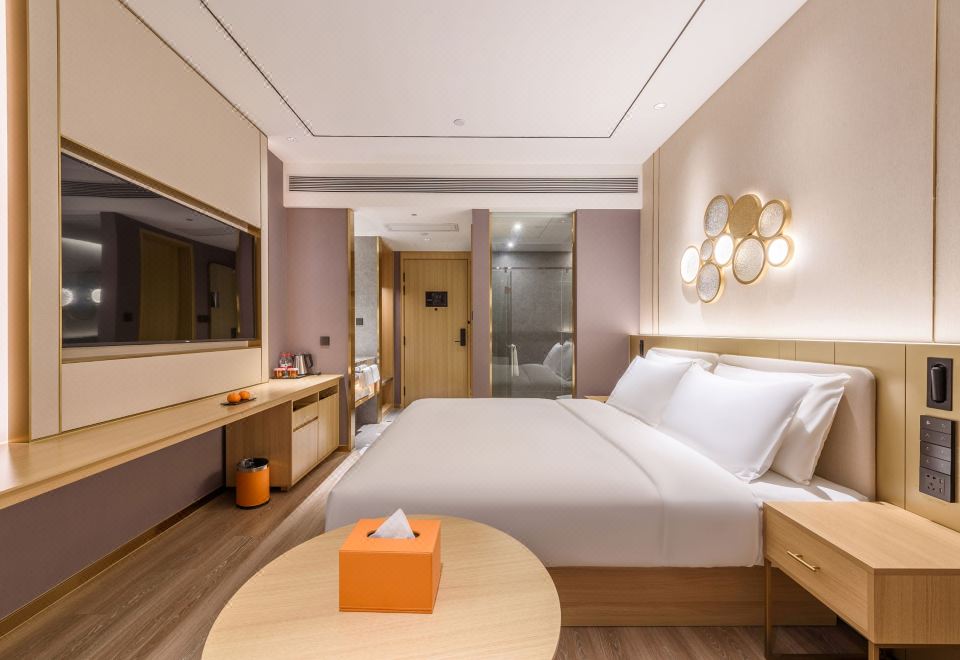 Orange Hotel (Hangzhou Binjiang Xingguang Avenue Pedestrian Street)Hotel Overview