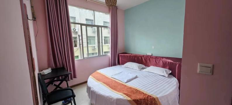 成都福临公寓(西华大学店)图片