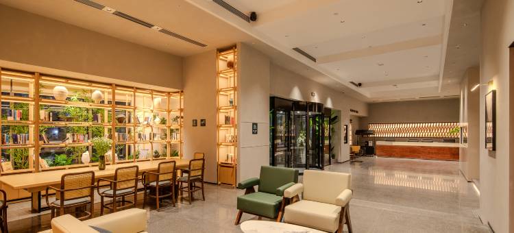 济南万象城中央商务区亚朵酒店图片