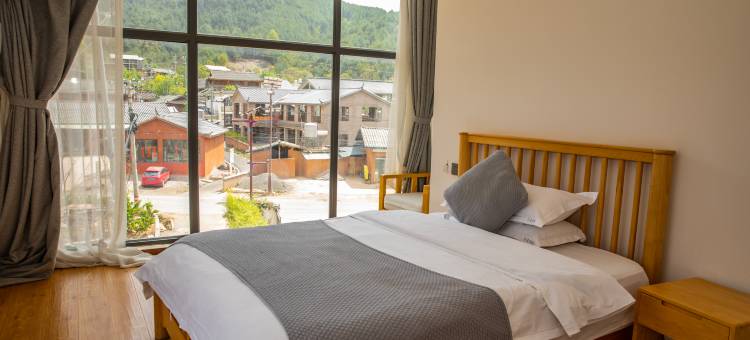 泸沽湖春禧民宿图片