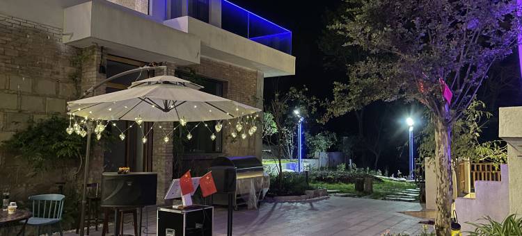 屿秦月民宿(西安蓝田荞麦花海店)图片