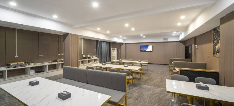 雅斯特酒店(仙桃职业学院店)图片