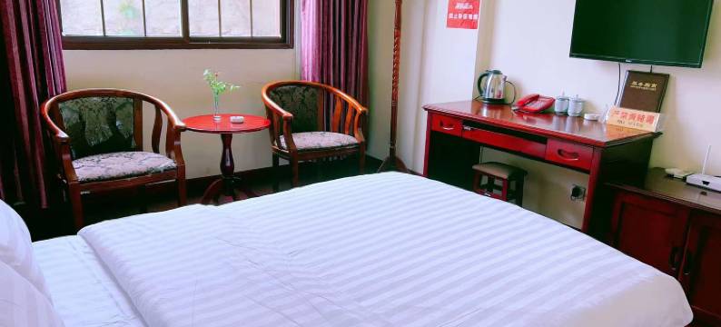 剑阁剑门里一隅茶宿图片