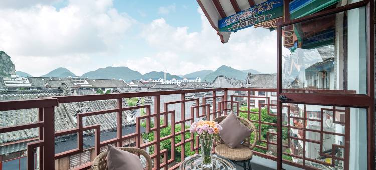 安顺安然居民宿(苗岭屯堡古镇店)图片