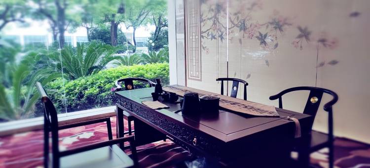 江西赣江宾馆(南昌八一广场地铁站店)图片