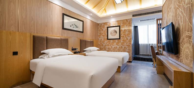 柏曼酒店(成都春熙路天府广场地铁站店)图片