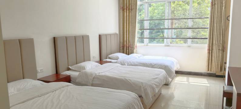 金玉酒店(南丹汽车总站店)图片