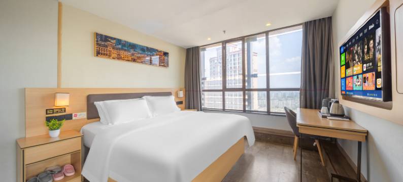 华美世佳酒店(重庆光环购物公园店)图片