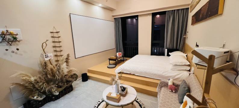 归途·云居设计师酒店(建设路店)图片